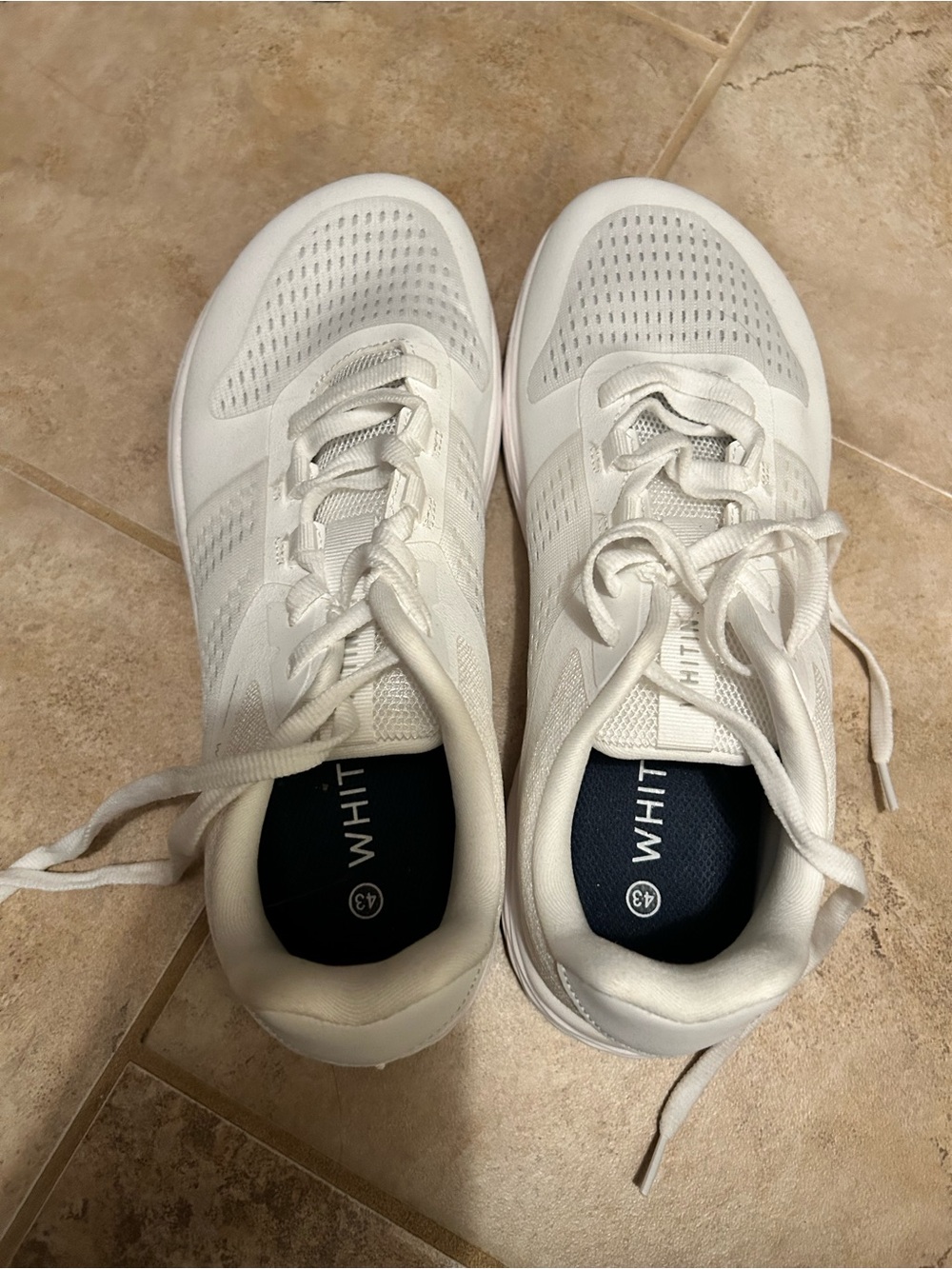 WHITIN White Lightweight Training Sneakers